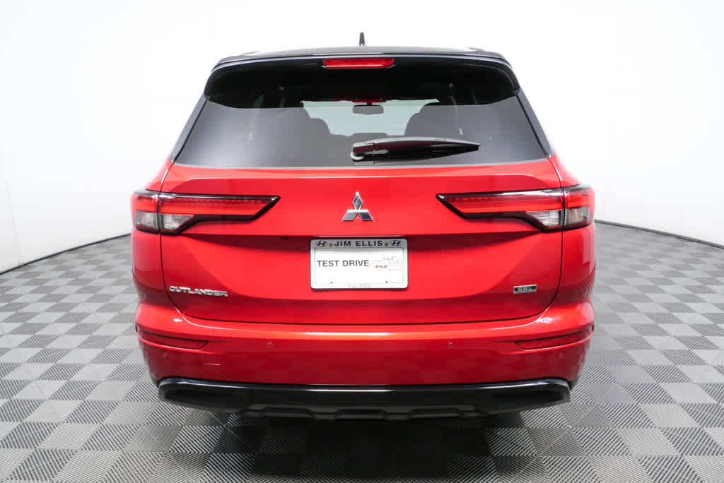 Used 2024 Mitsubishi Outlander SEL Black Edition image 27