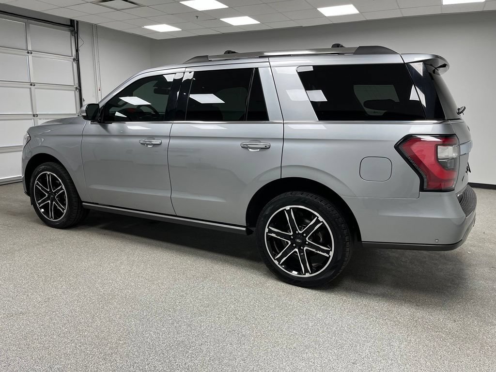 Used 2020 Ford Expedition Limited w/ Special Edition Package AWD/4WD image 7