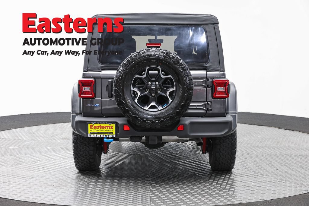 Used 2023 Jeep Wrangler Unlimited Rubicon 4xe w/ Cold Weather Group AWD/4WD image 6