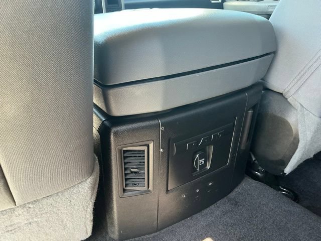 Used 2017 RAM 1500 Big Horn AWD/4WD image 39
