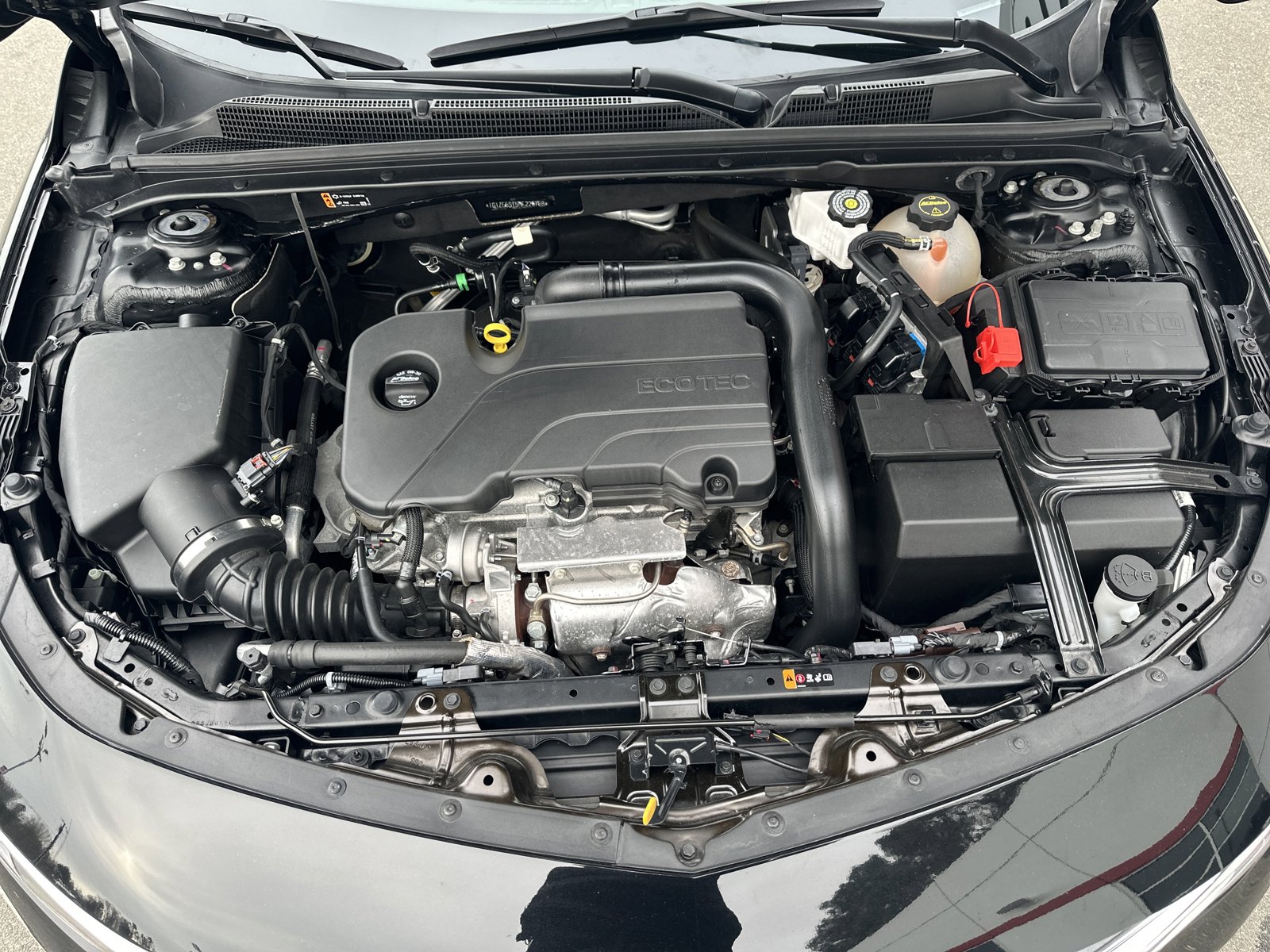 Used 2024 Chevrolet Malibu LT image 34