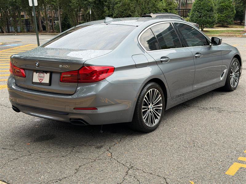 Used 2019 BMW 540i xDrive w/ Convenience Package AWD/4WD image 11