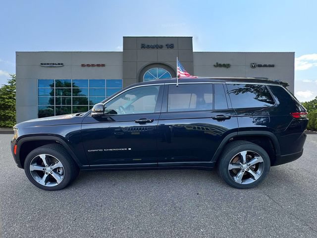 Used 2023 Jeep Grand Cherokee L Limited w/ Luxury Tech Group II AWD/4WD image 7