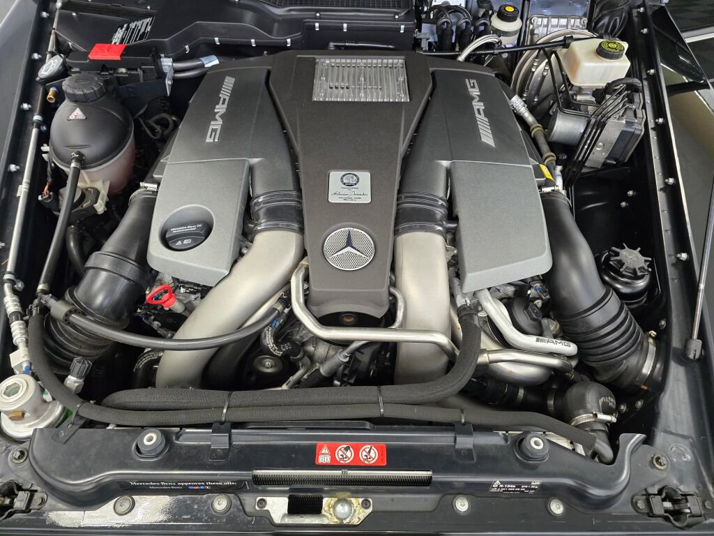 Used 2016 Mercedes-Benz G 63 AMG 4MATIC image 9