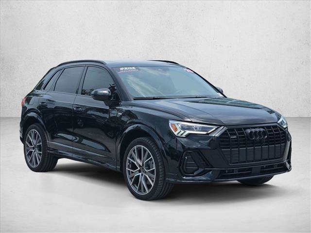 Used 2025 Audi Q3 2.0T Premium Plus AWD/4WD image 3