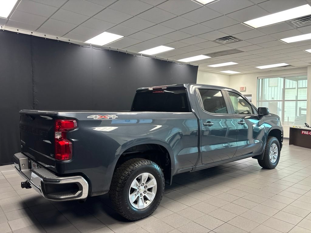 Used 2021 Chevrolet Silverado 1500 LT w/ Safety Package II AWD/4WD image 3