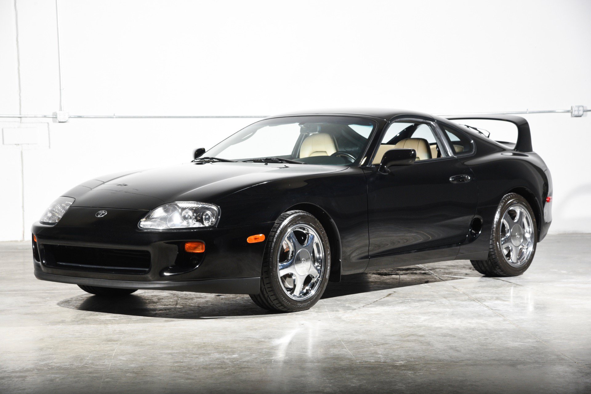 Used 1994 Toyota Supra Turbo RWD image 2