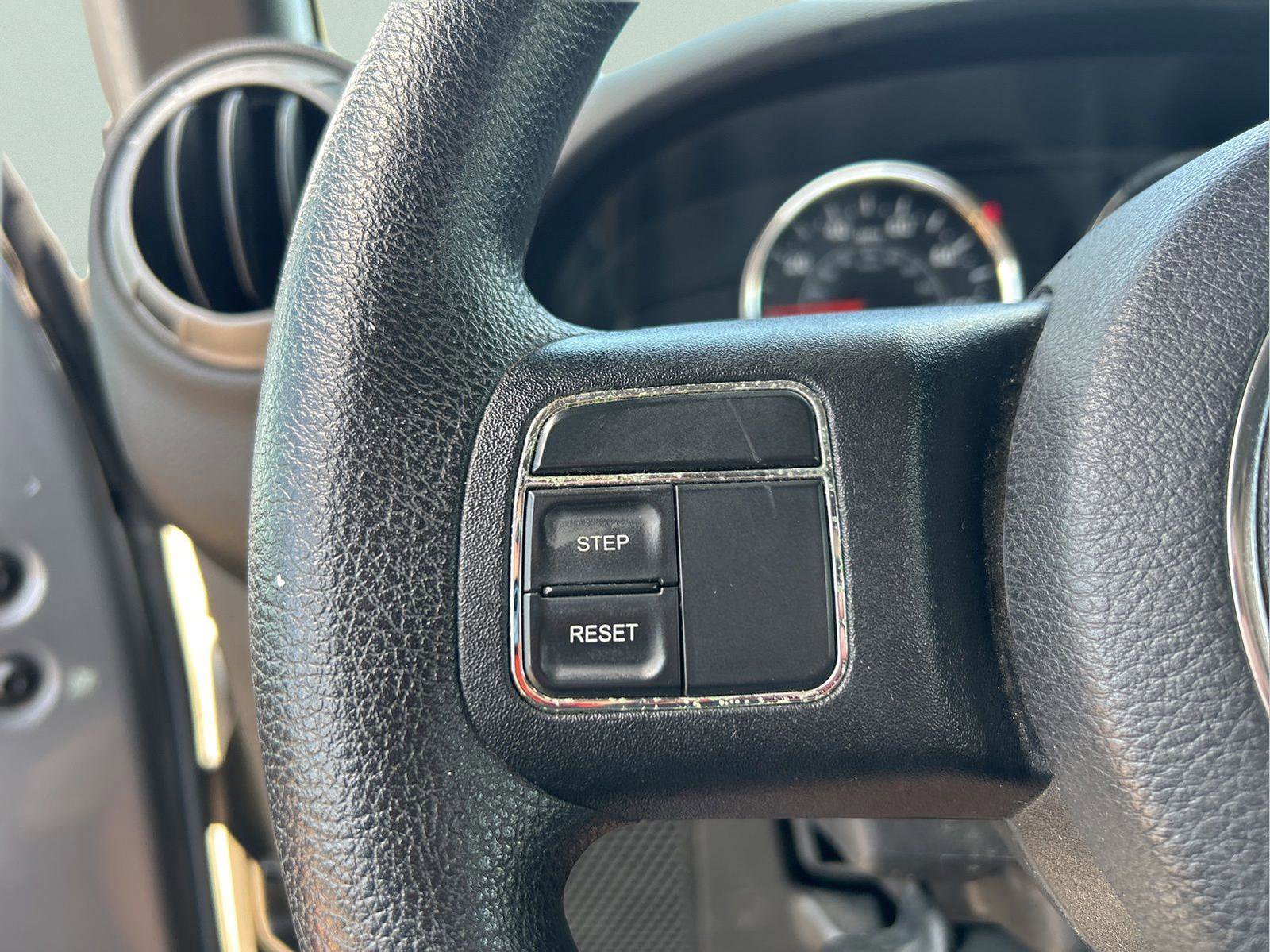 Certified 2016 Jeep Wrangler Sport AWD/4WD image 12