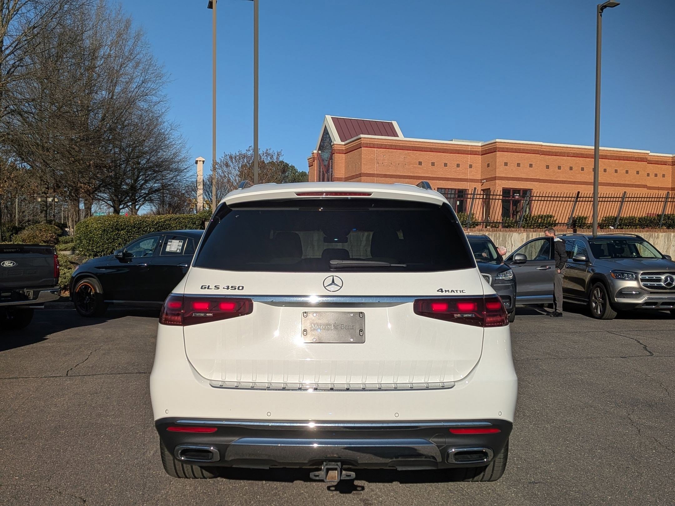 Certified 2025 Mercedes-Benz GLS 450 4MATIC image 4