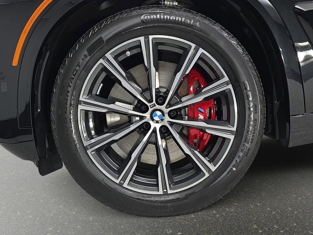 New 2026 BMW X5 xDrive50e w/ M Sport Package image 32