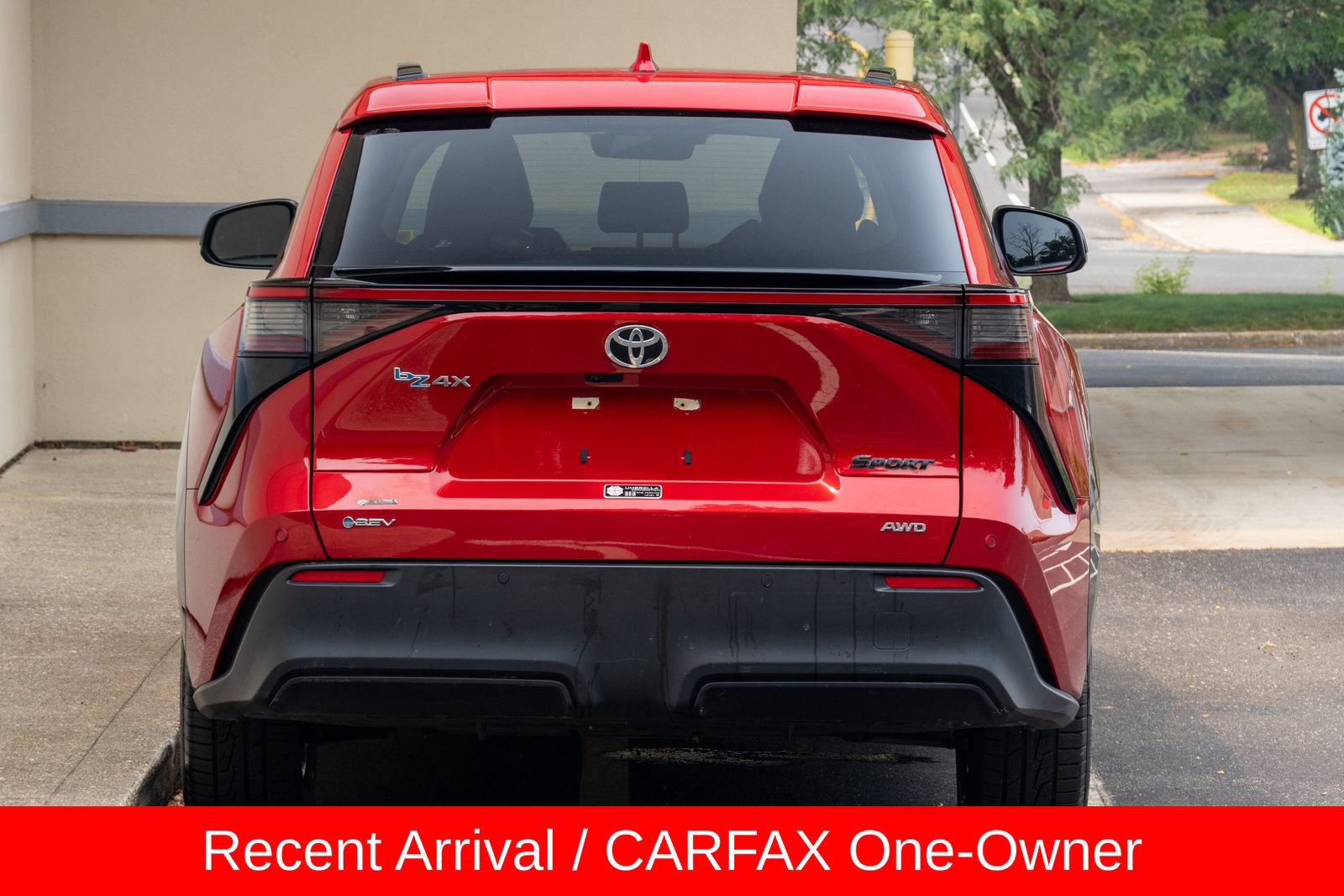 Used 2024 Toyota bZ4X AWD w/ Weather Package image 7
