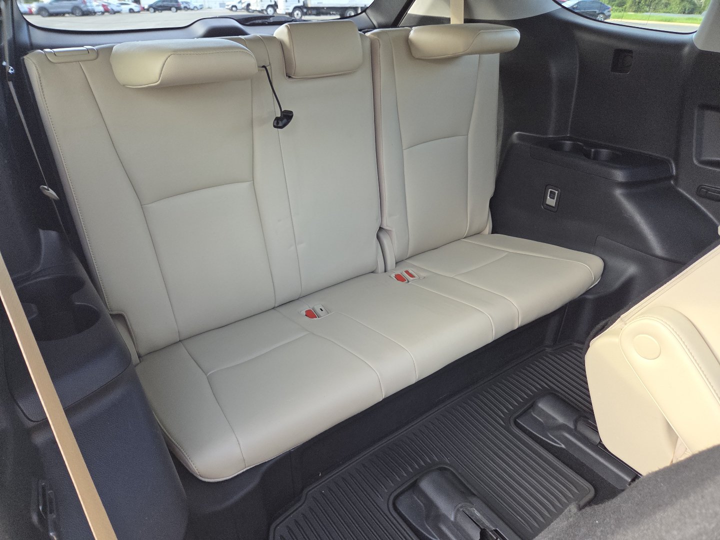 Used 2021 Toyota Highlander Platinum AWD/4WD image 24