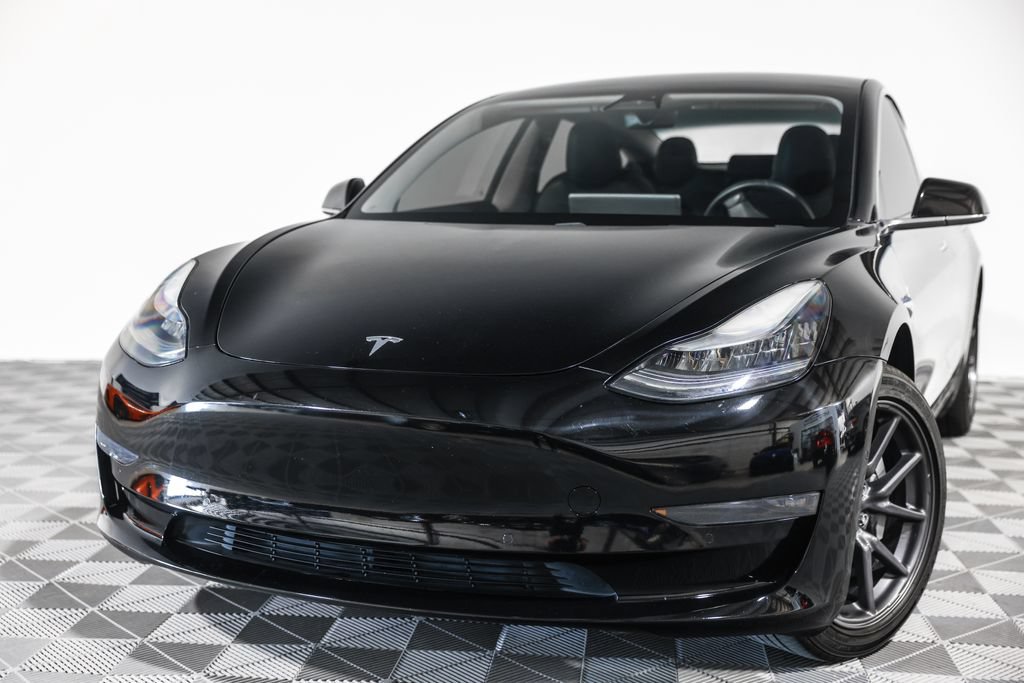 Used 2019 Tesla Model 3 Standard Range Plus RWD image 10