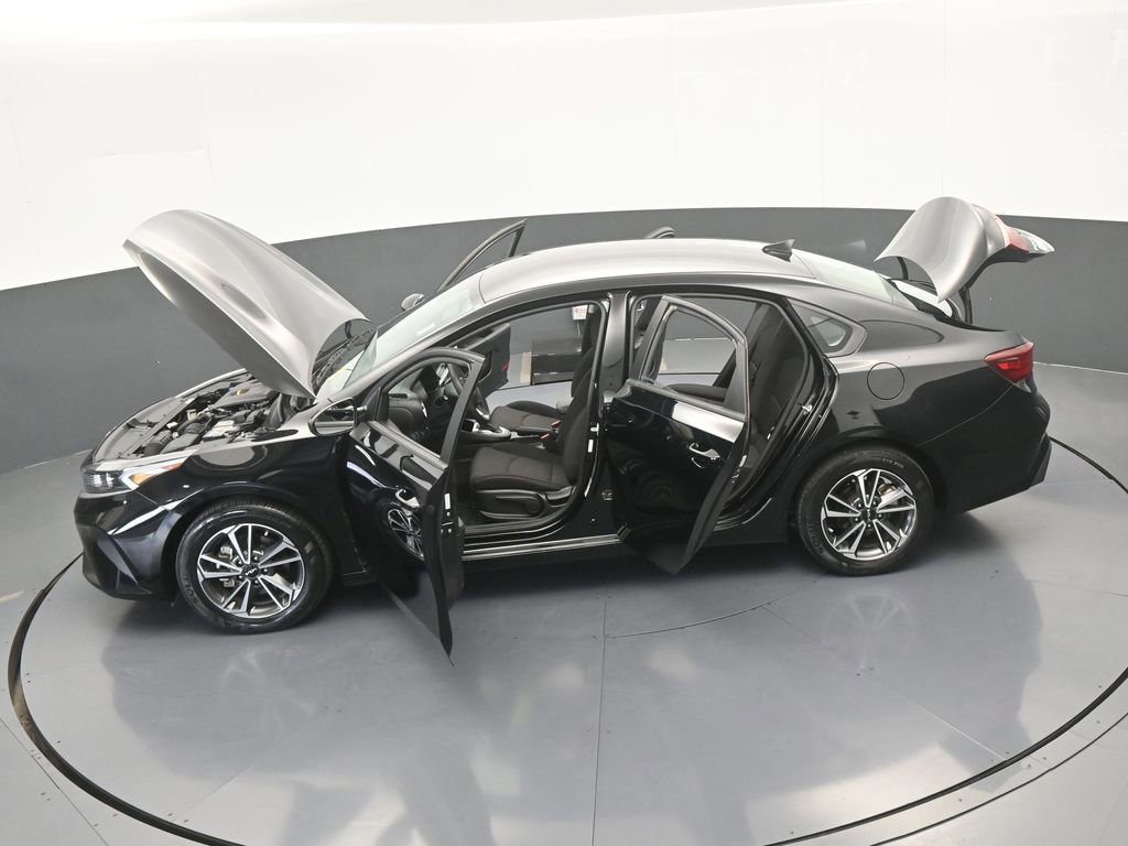 Used 2023 Kia Forte LXS FWD image 60