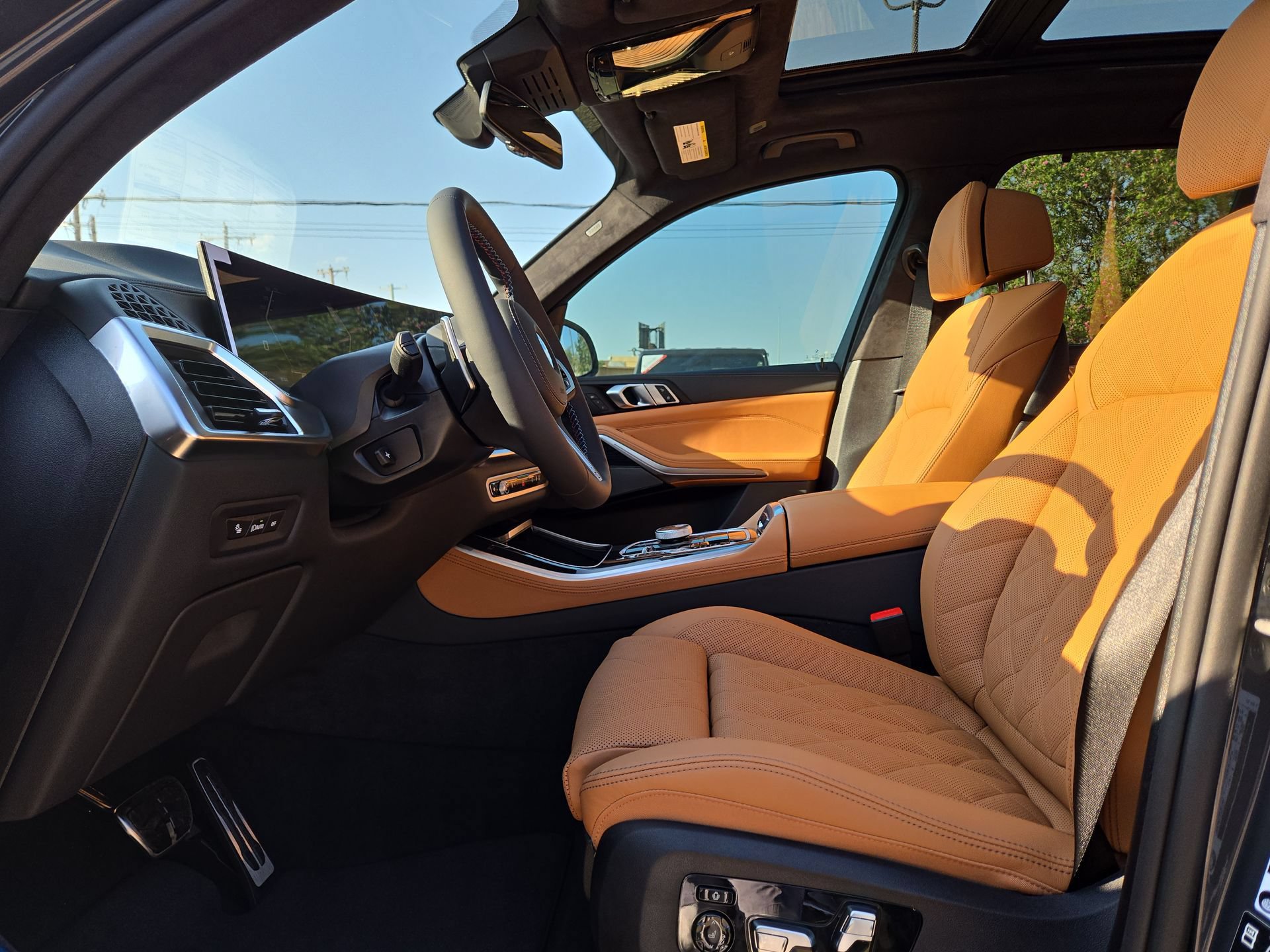 New 2026 BMW X5 M60i w/ Executive Package AWD/4WD image 16
