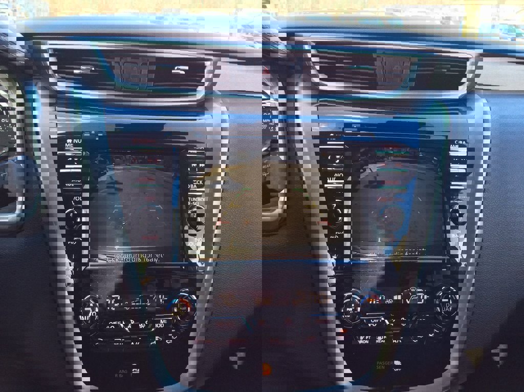 Used 2023 Nissan Murano SV image 28