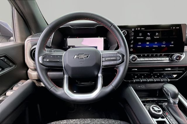 Used 2025 Chevrolet Colorado Z71 AWD/4WD image 8