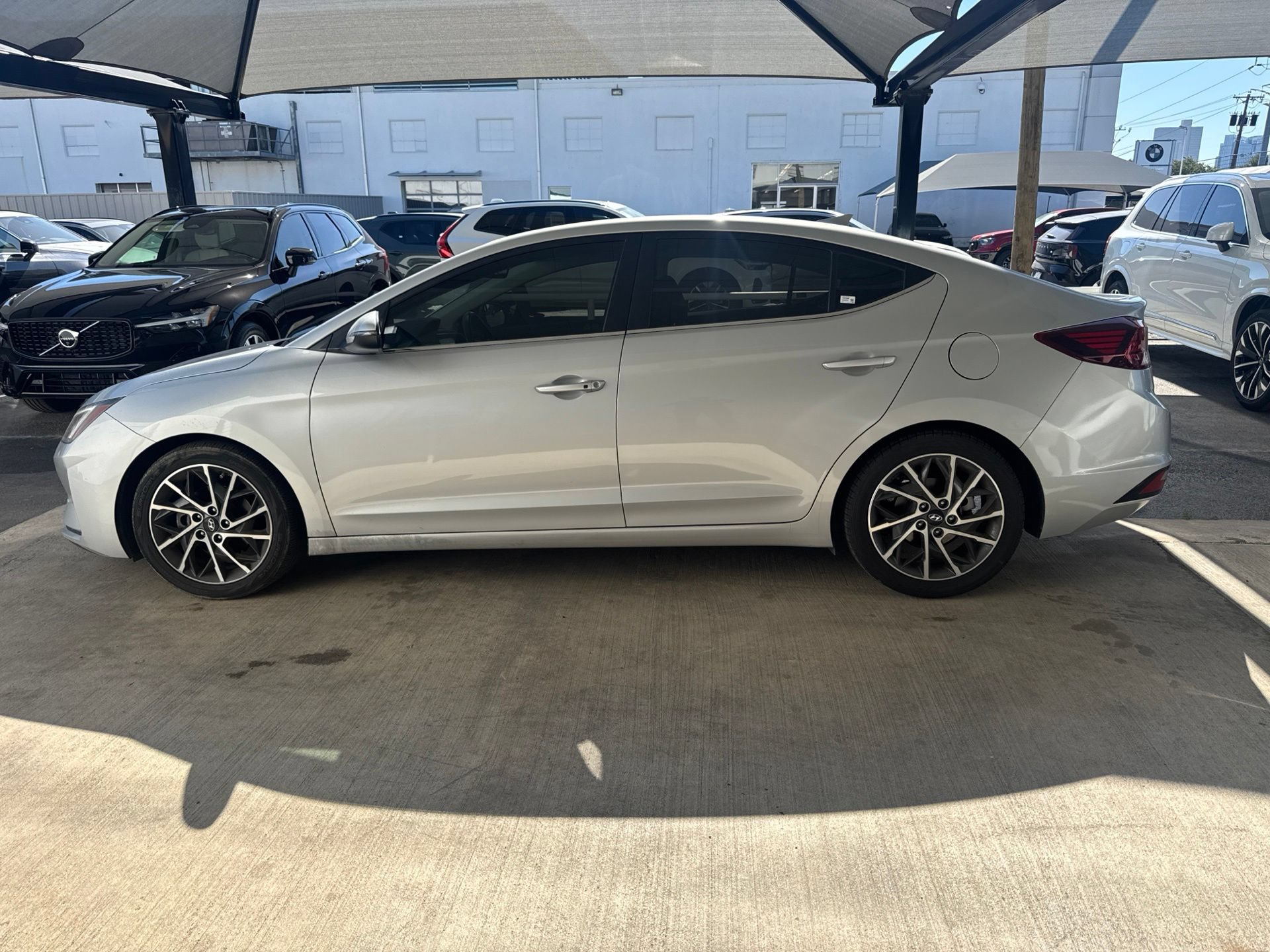 Used 2020 Hyundai Elantra Limited w/ Ultimate Package 03 FWD image 8