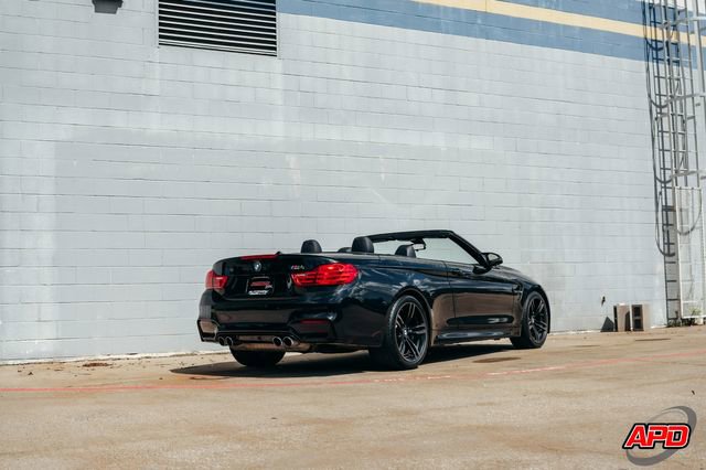 Used 2015 BMW M4 Convertible image 19