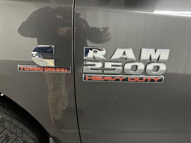 Used 2018 RAM 2500 Tradesman w/ Chrome Appearance Group AWD/4WD image 31