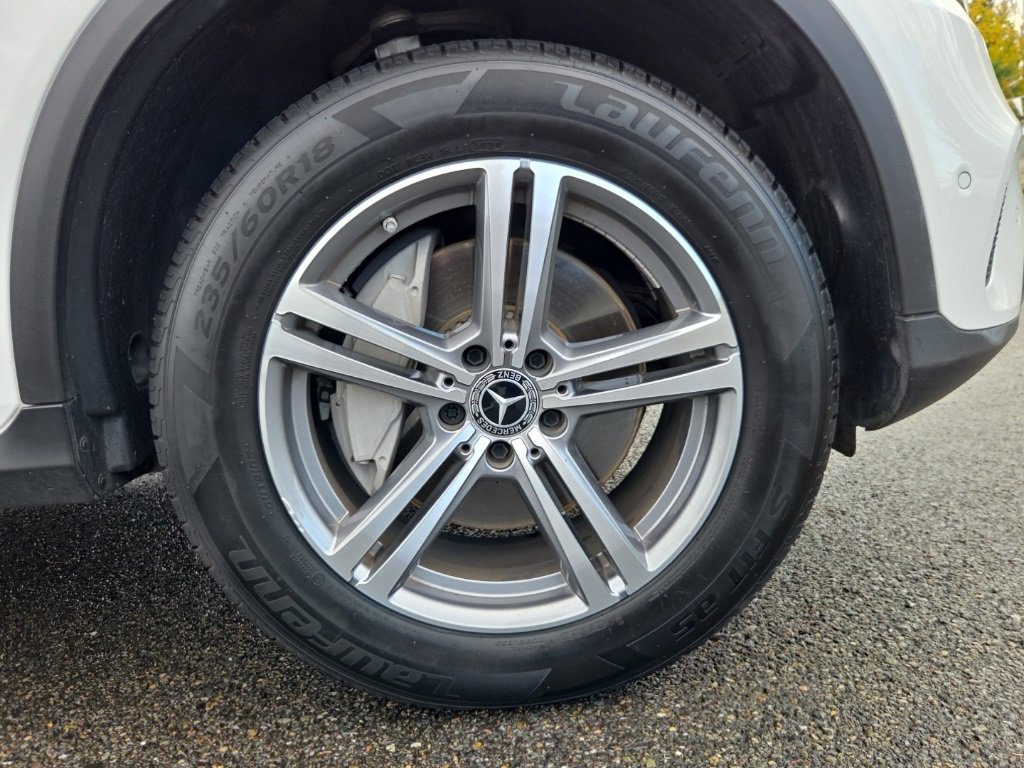 Used 2022 Mercedes-Benz GLC 300 image 10