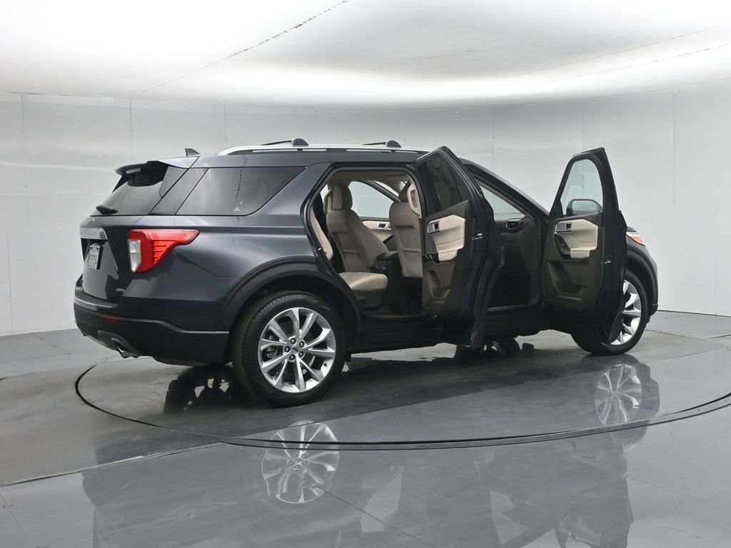 Used 2023 Ford Explorer Platinum AWD/4WD image 6