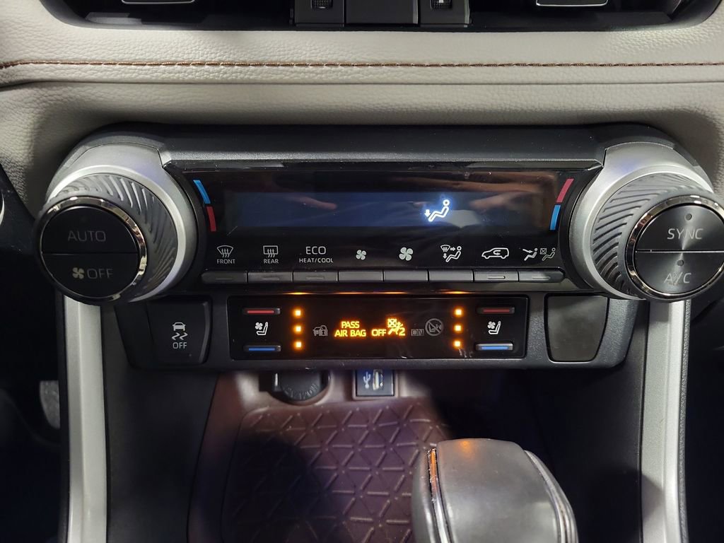 Used 2023 Toyota RAV4 Limited w/ Limited Grade Weather Package AWD/4WD image 18