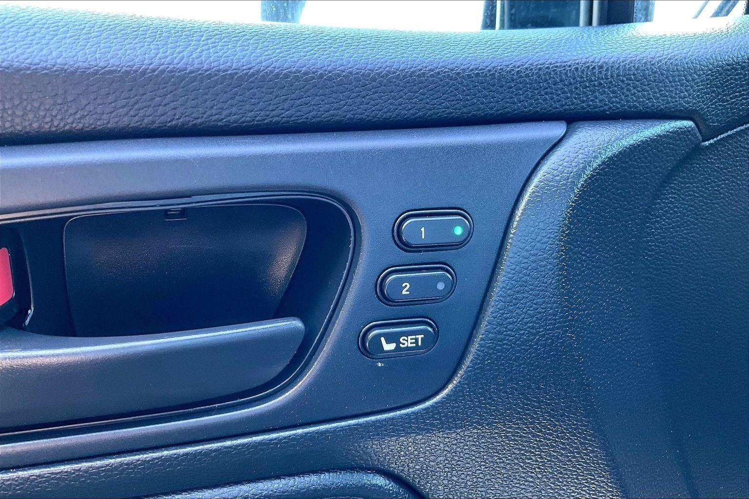 Used 2024 Honda Odyssey Sport image 33