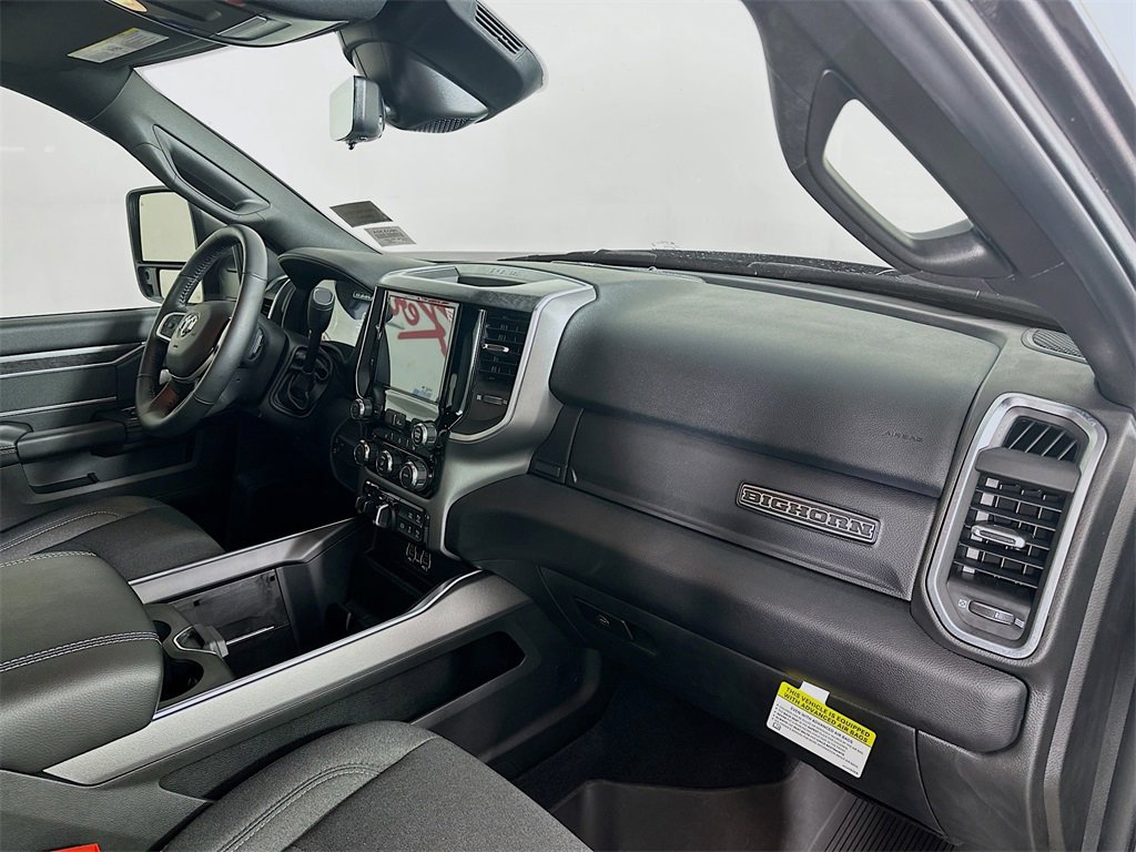 Used 2024 RAM 3500 Big Horn w/ Night Edition image 32