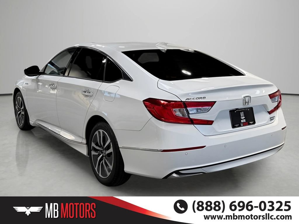 Used 2020 Honda Accord Touring image 5