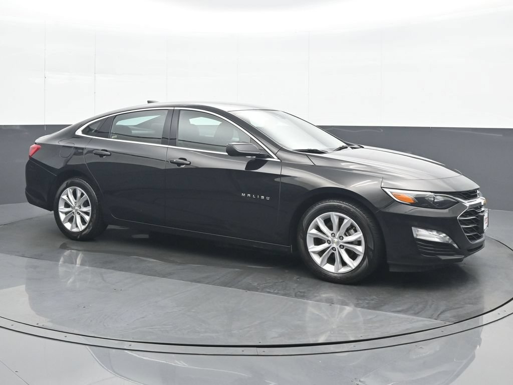Used 2025 Chevrolet Malibu LT FWD image 8