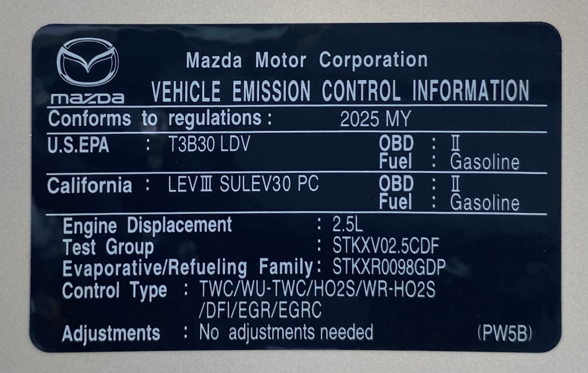 New 2025 MAZDA MAZDA3 s image 29