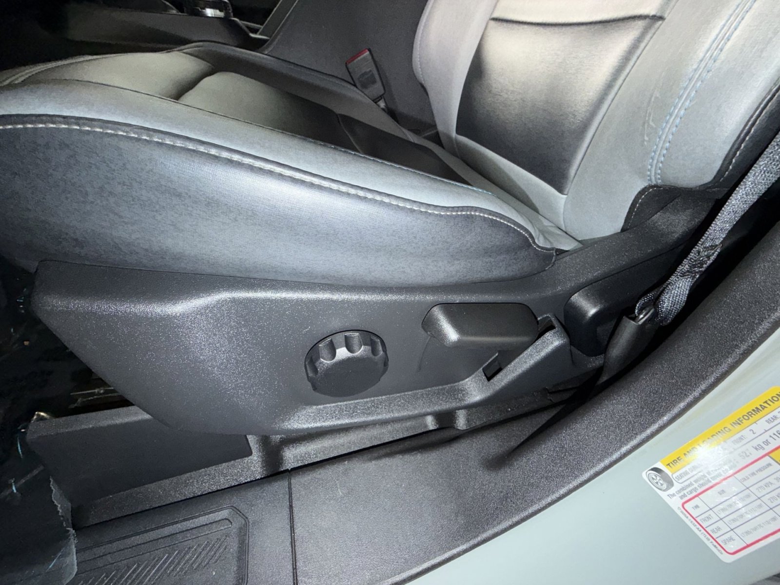 Used 2023 Ford Bronco Black Diamond image 14