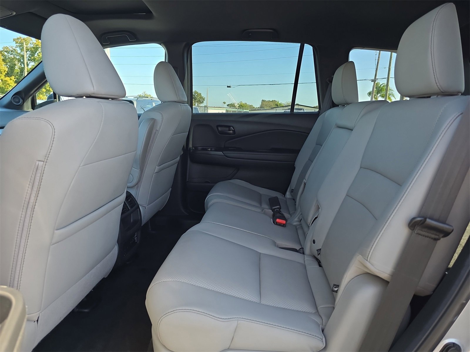 Used 2022 Honda Passport EX-L image 13