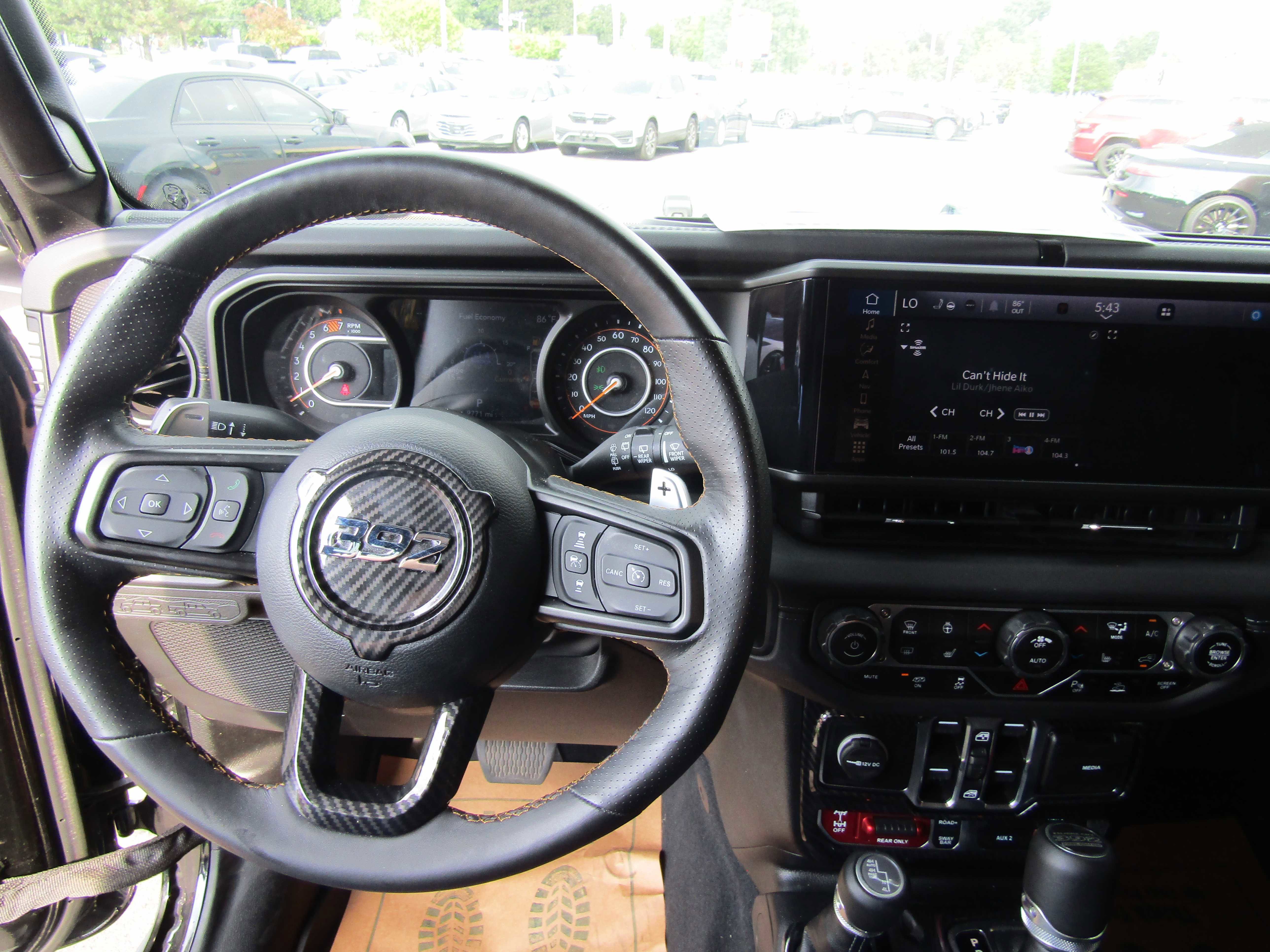 Used 2024 Jeep Wrangler Unlimited Rubicon 392 image 21