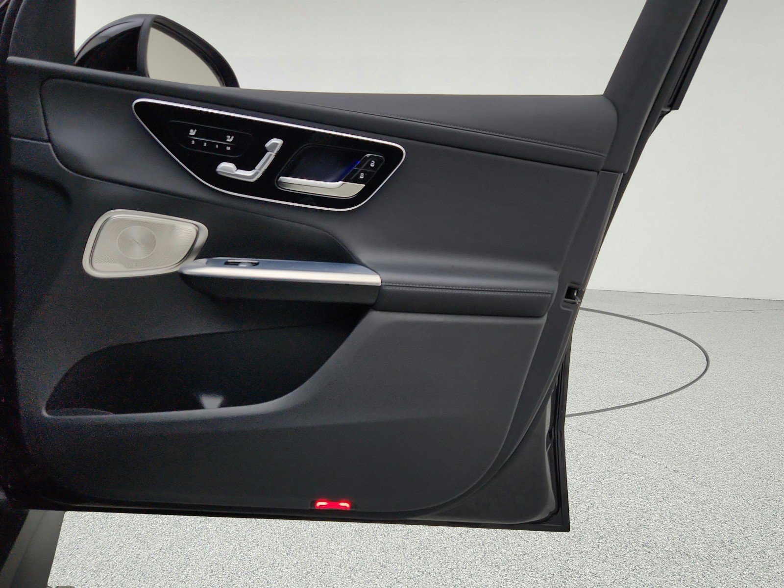 Certified 2024 Mercedes-Benz GLC 300 4MATIC image 26