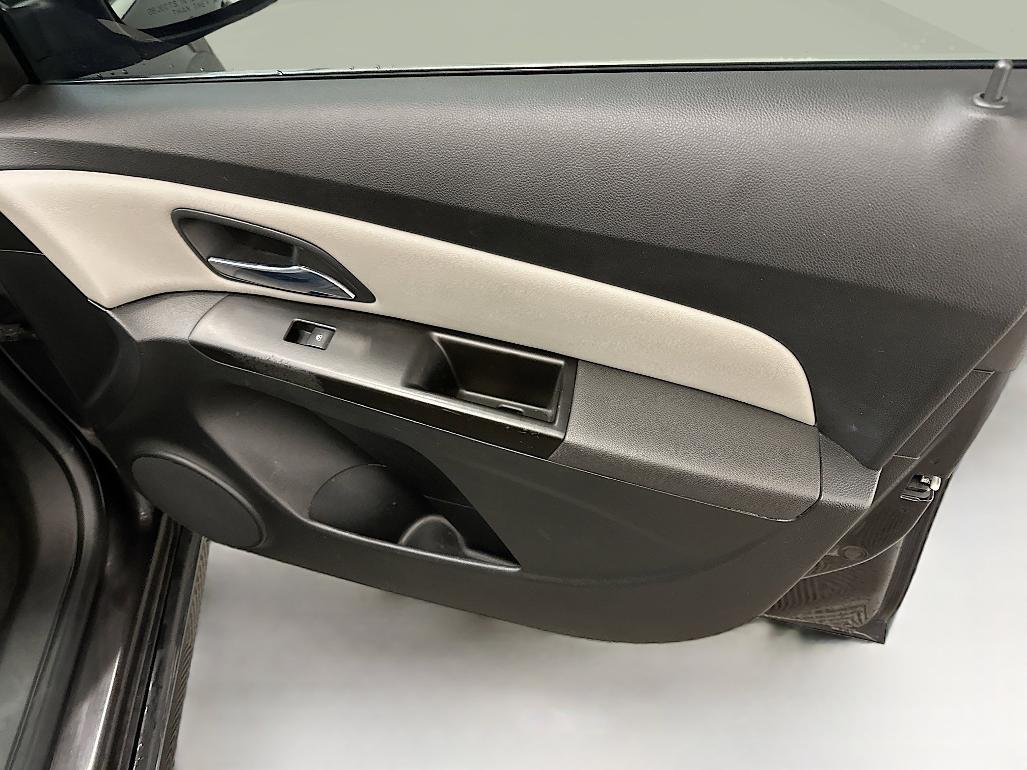 Used 2014 Chevrolet Cruze LT FWD image 32