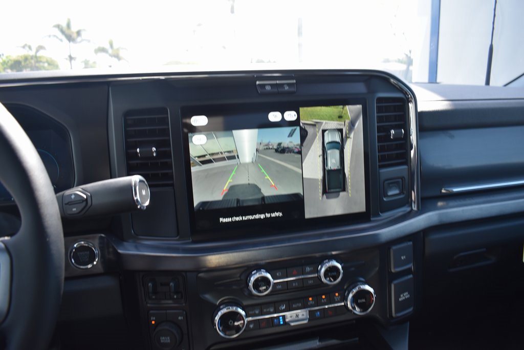 Used 2025 Ford F350 Lariat image 29