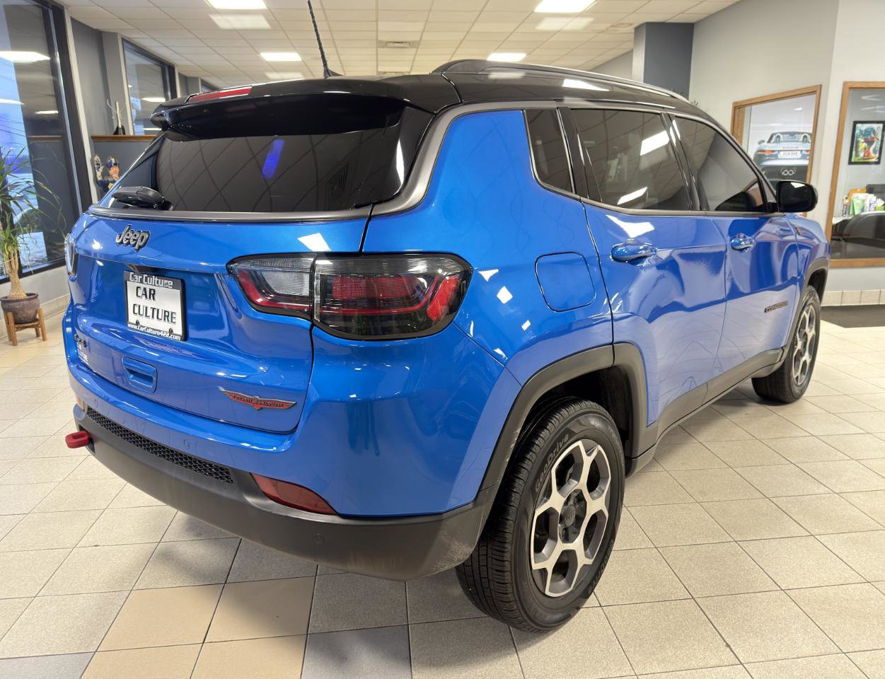 Used 2022 Jeep Compass Trailhawk w/ Trailhawk Elite Group AWD/4WD image 18