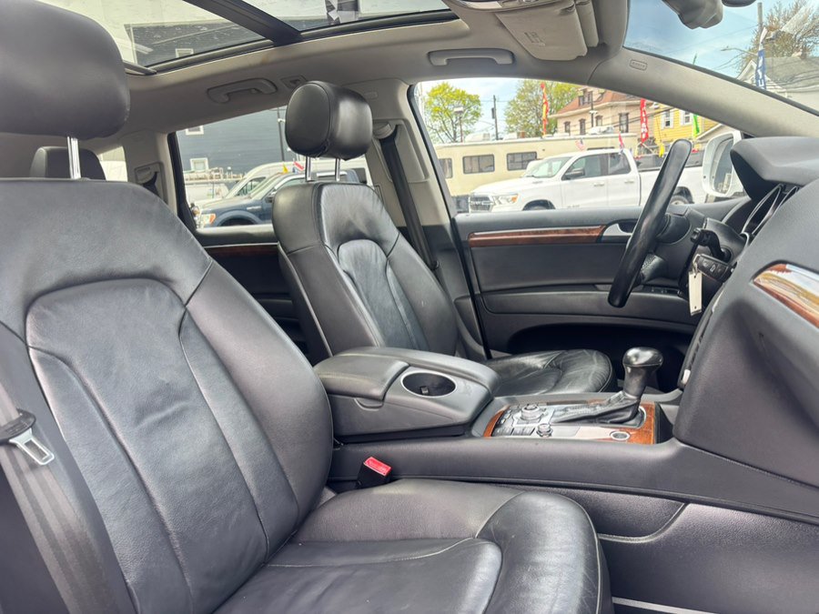 Used 2015 Audi Q7 3.0T Premium w/ Technology Package AWD/4WD image 37