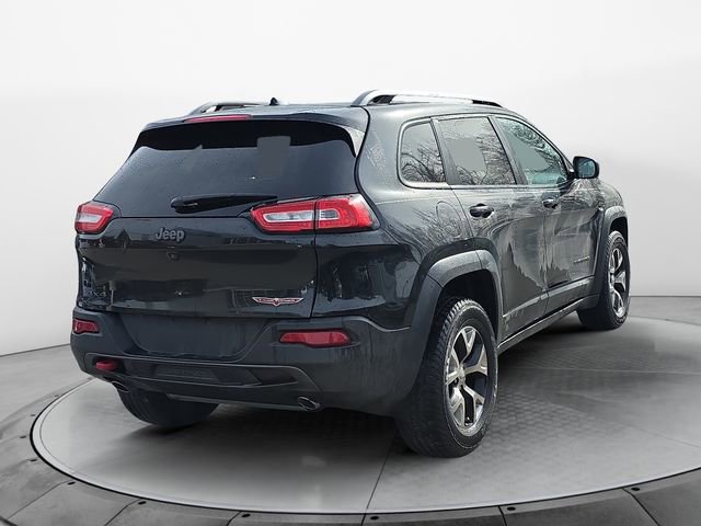Used 2015 Jeep Cherokee Trailhawk w/ Cold Weather Group image 5