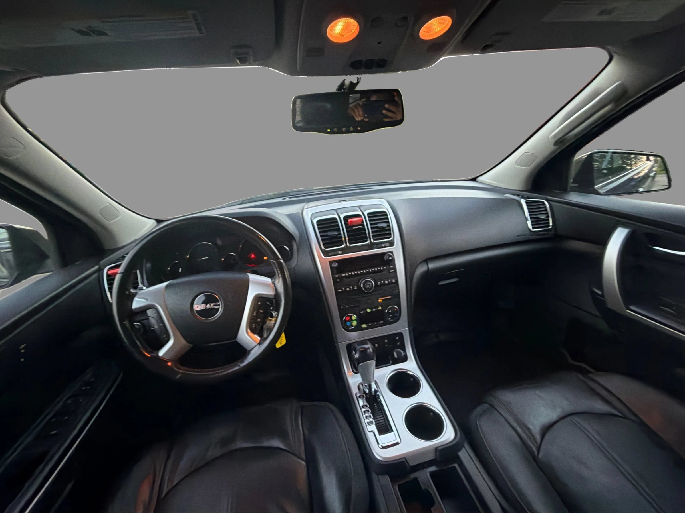 Used 2011 GMC Acadia SLT FWD image 28