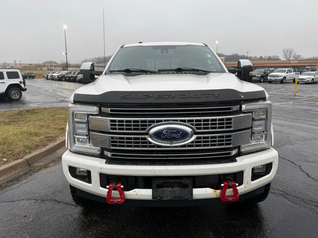 Used 2017 Ford F250 Platinum w/ Platinum Ultimate Package image 3