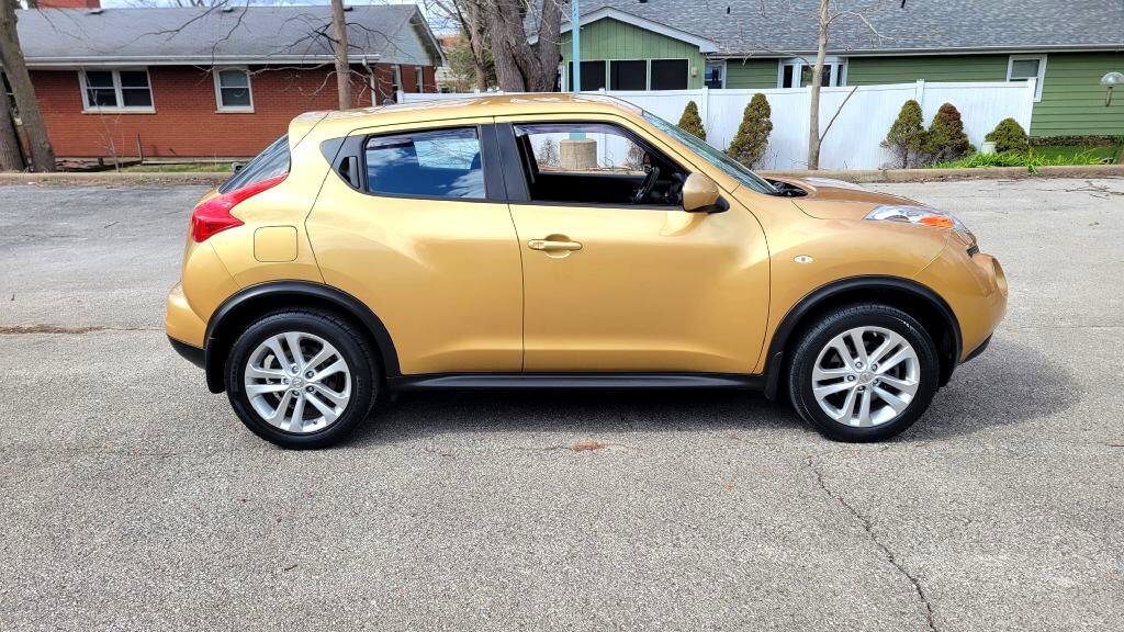 Used 2014 Nissan Juke S image 2