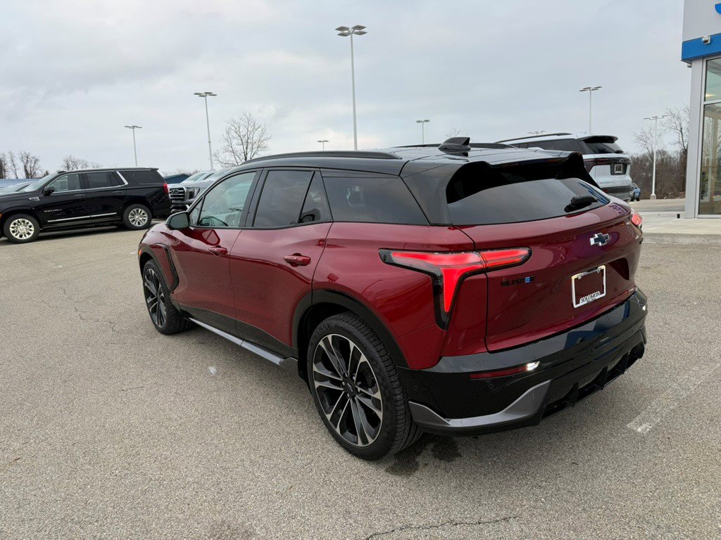 Certified 2025 Chevrolet Blazer EV SS w/ Performance Package image 3