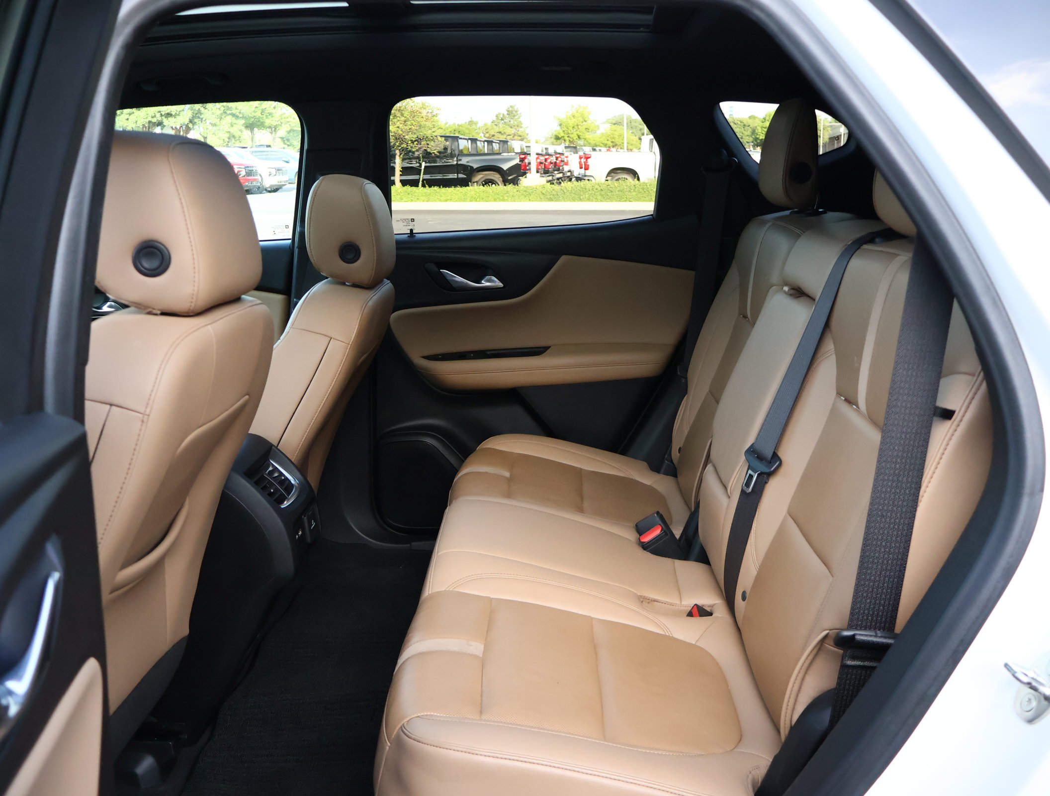 Used 2020 Chevrolet Blazer Premier w/ Driver Confidence II Package FWD image 25