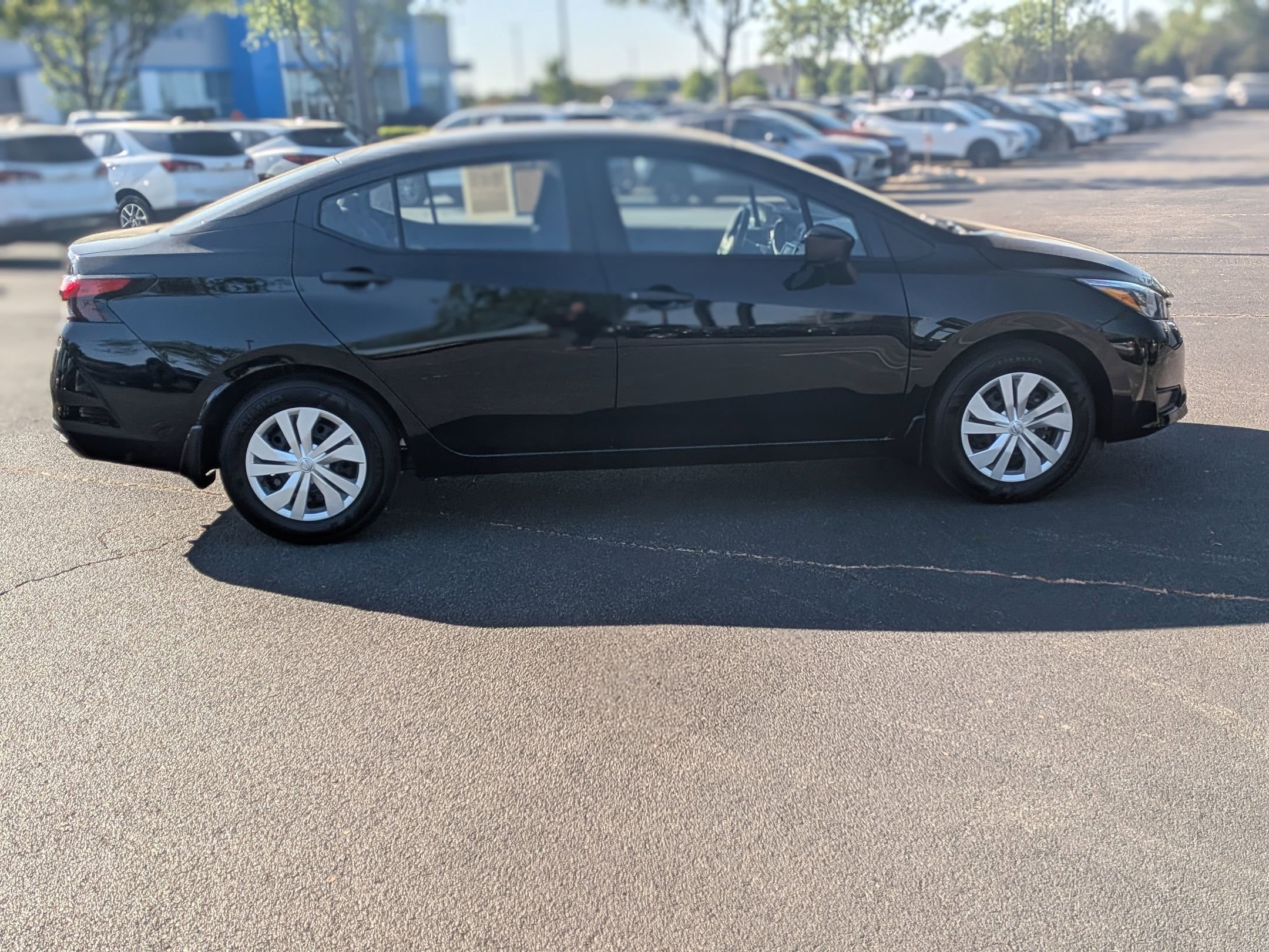 Used 2025 Nissan Versa S w/ Trunk Package FWD image 10