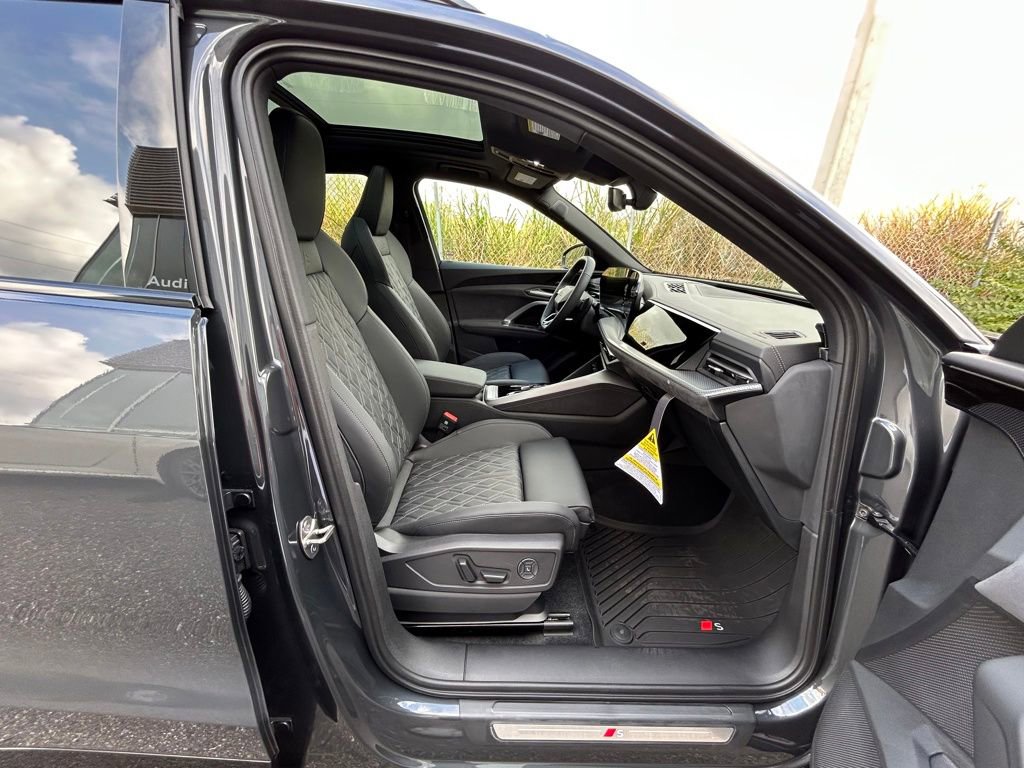 New 2025 Audi SQ5 Premium Plus image 41