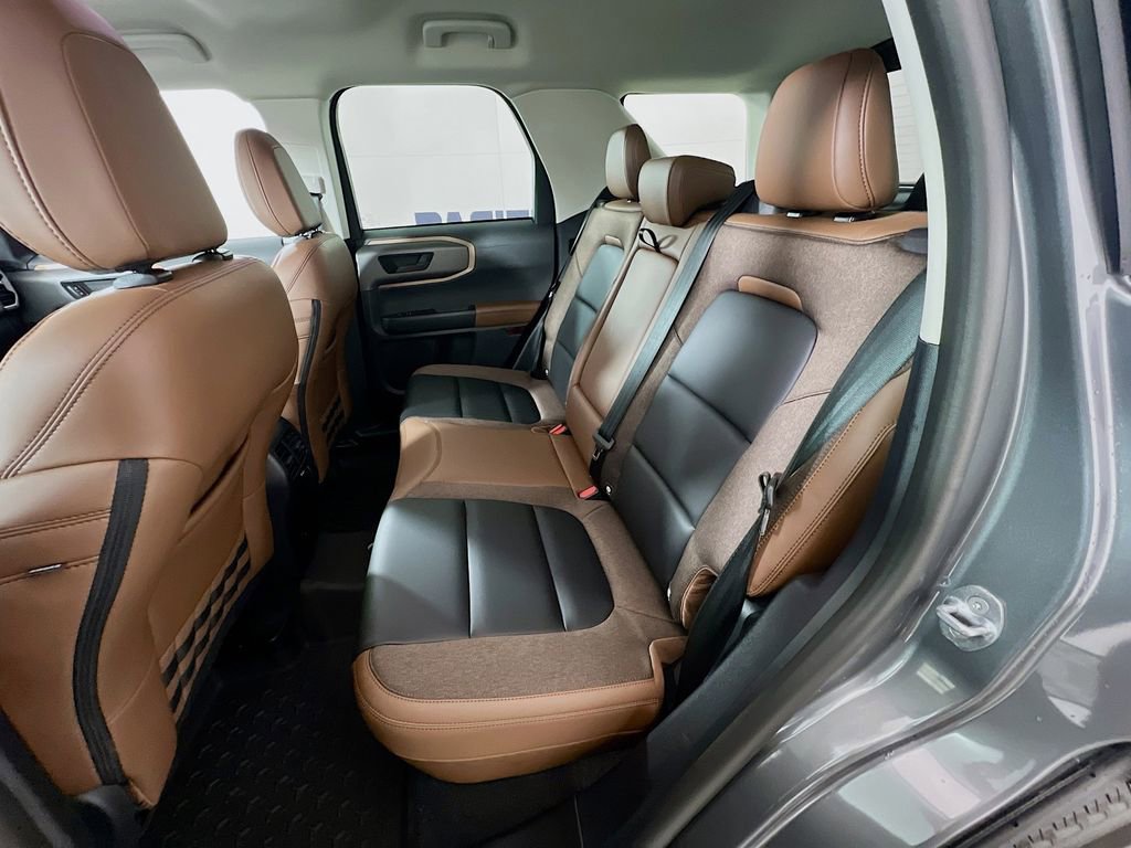 Used 2025 Ford Bronco Sport Outer Banks image 26