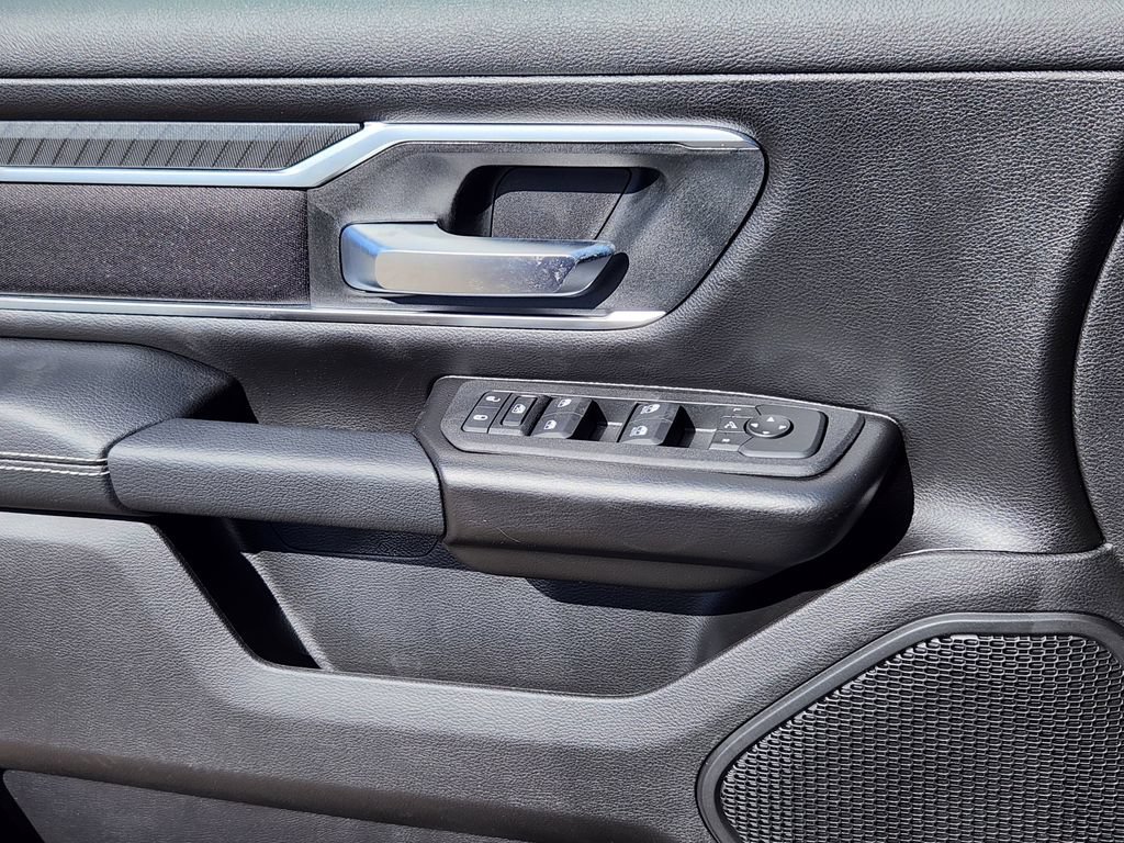 New 2026 RAM 1500 Big Horn w/ Night Edition AWD/4WD image 6